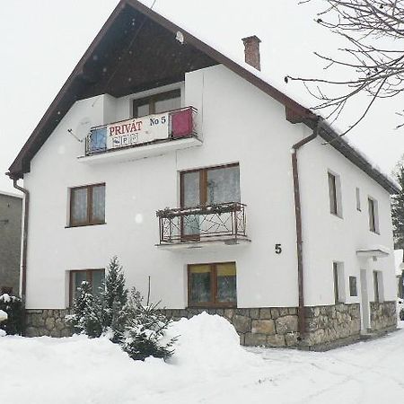 Apartman Besenova Bagian luar foto